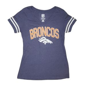 NFL Broncos V-Neck Top